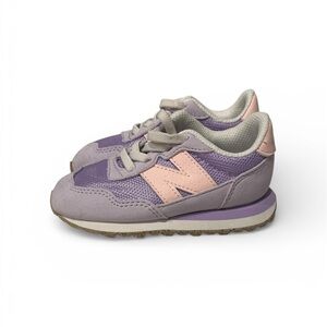 New Balance 237